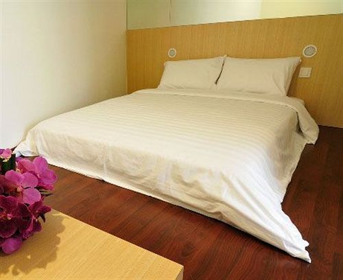 Phoenix Hotel กัวลาลัมเปอร์ ภายนอก รูปภาพ